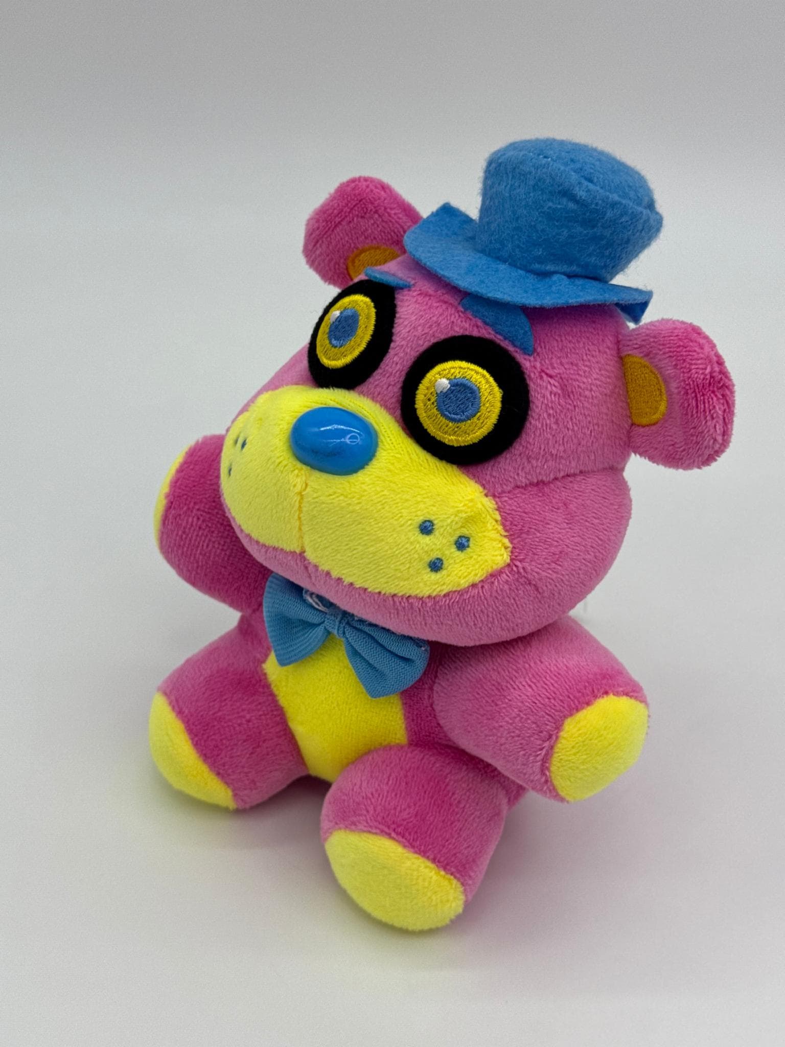 М’яка іграшка аніматронік Фредді рожевий 18 см - FNAF / 5 ночей з Фредді