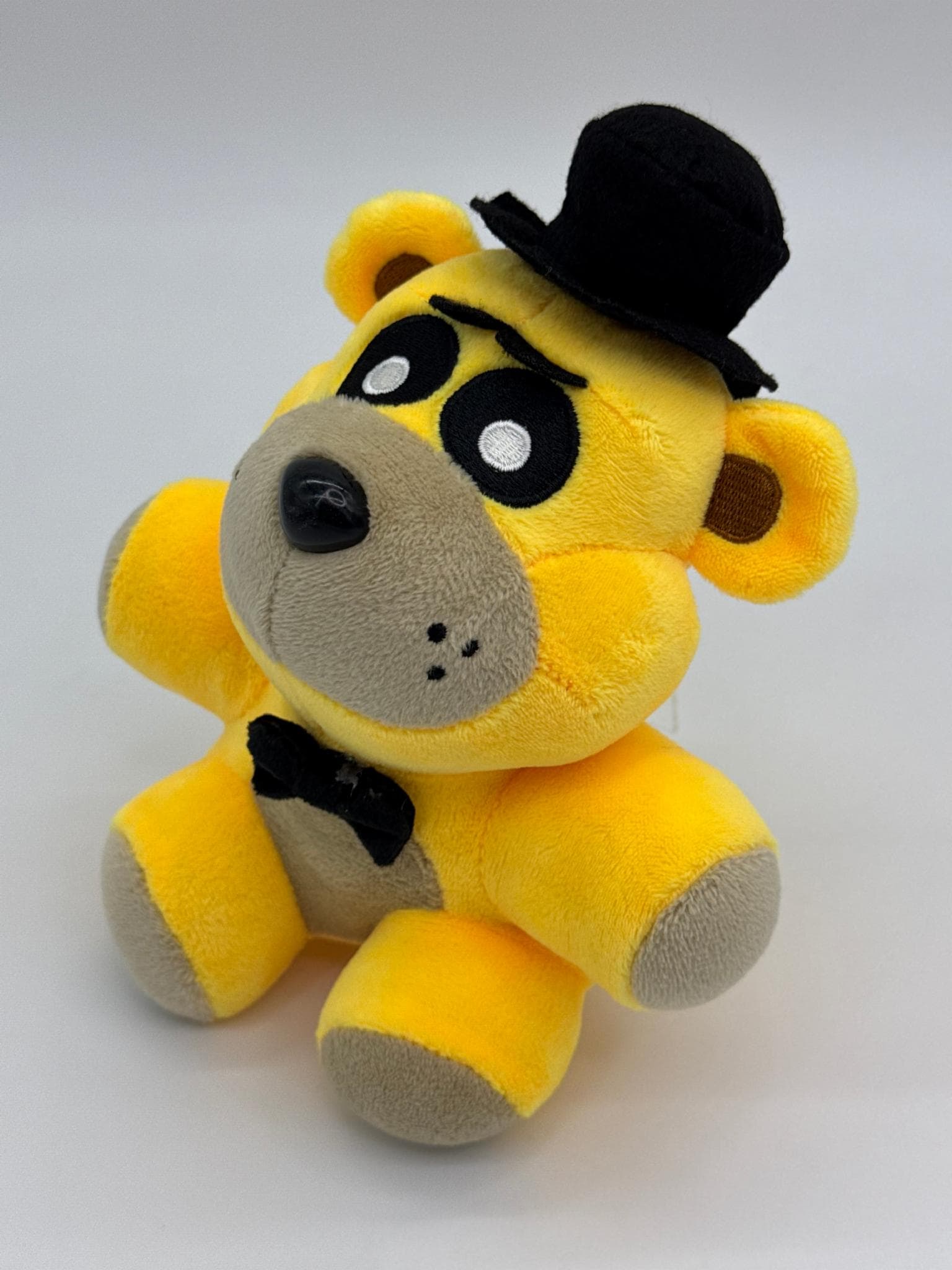 М’яка іграшка аніматронік ведмідь Фредді Золотий 18 см - FNAF / 5 ночей з Фредді
